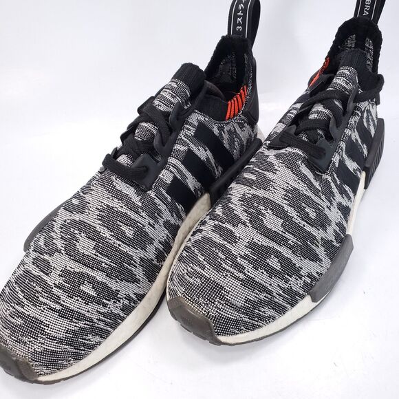 Adidas NMD R1 Athletic Lace Up Running Shoe Mens Size 10 CQ2444 Gray White Black